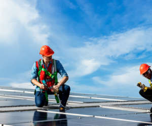 Booming Construction Jobs in 2025: Skilled Trades & Technology